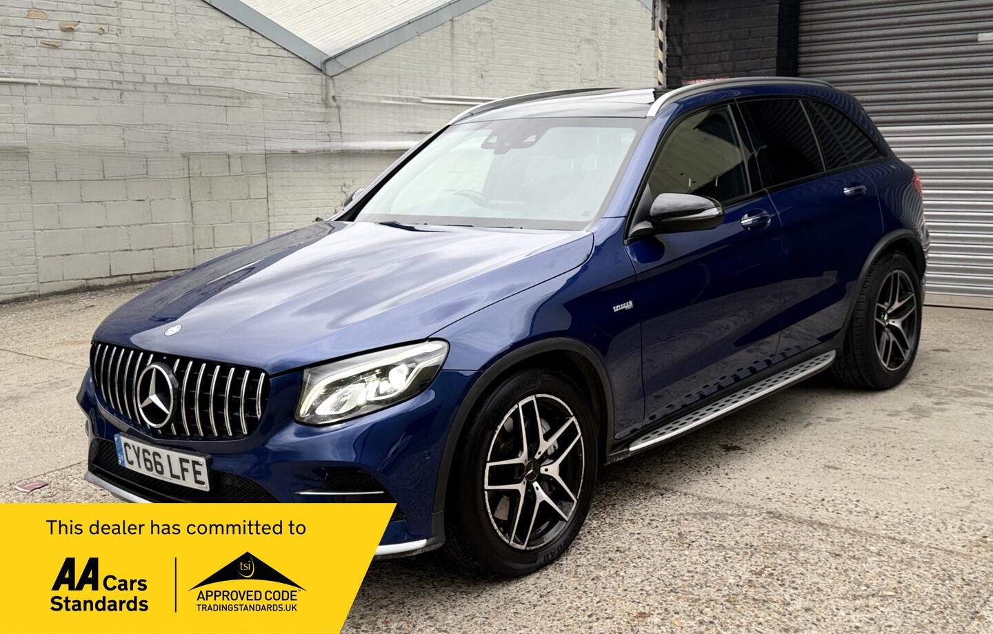 Mercedes-benz Glc Right Side